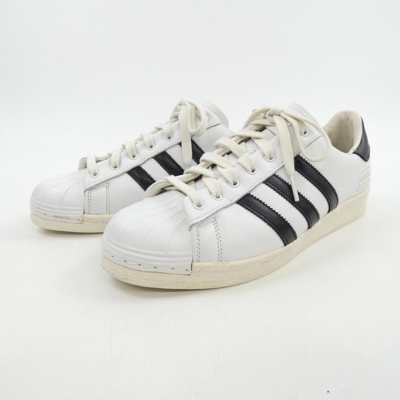 アディダス ADIDAS スニーカー