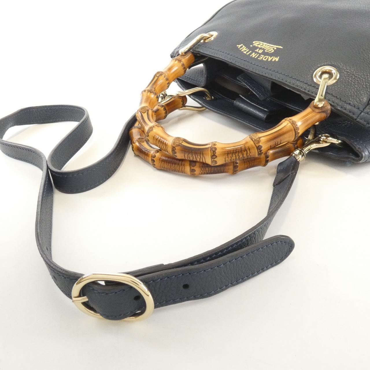 グッチ 336032 A7M0J バッグ