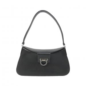 サルヴァトーレフェラガモ 21 4835 ショルダーバッグ