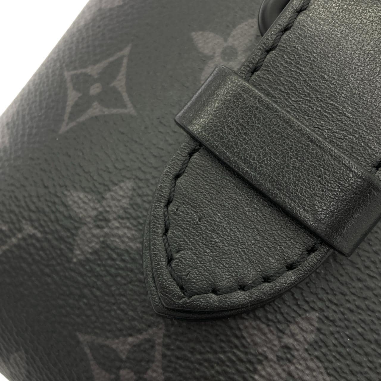 ルイヴィトン モノグラム エクリプス ソミュール スリングバッグ M45912 ショルダーバッグ