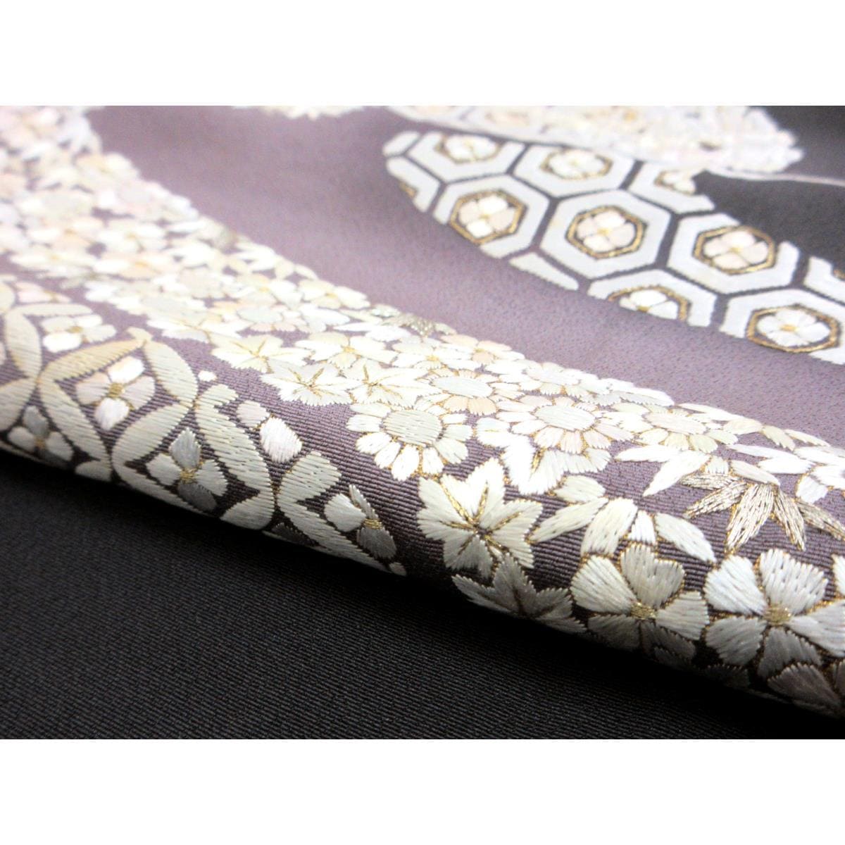 訪問着　刺繍加工　ボカシ染