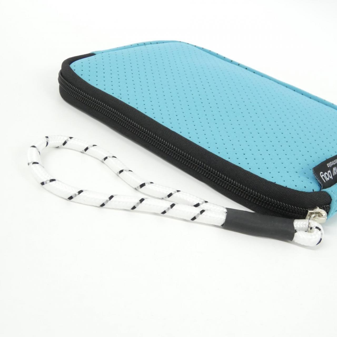 【新品】ウィロー ベイ WRISTLET CLUTCH 9738 バッグ