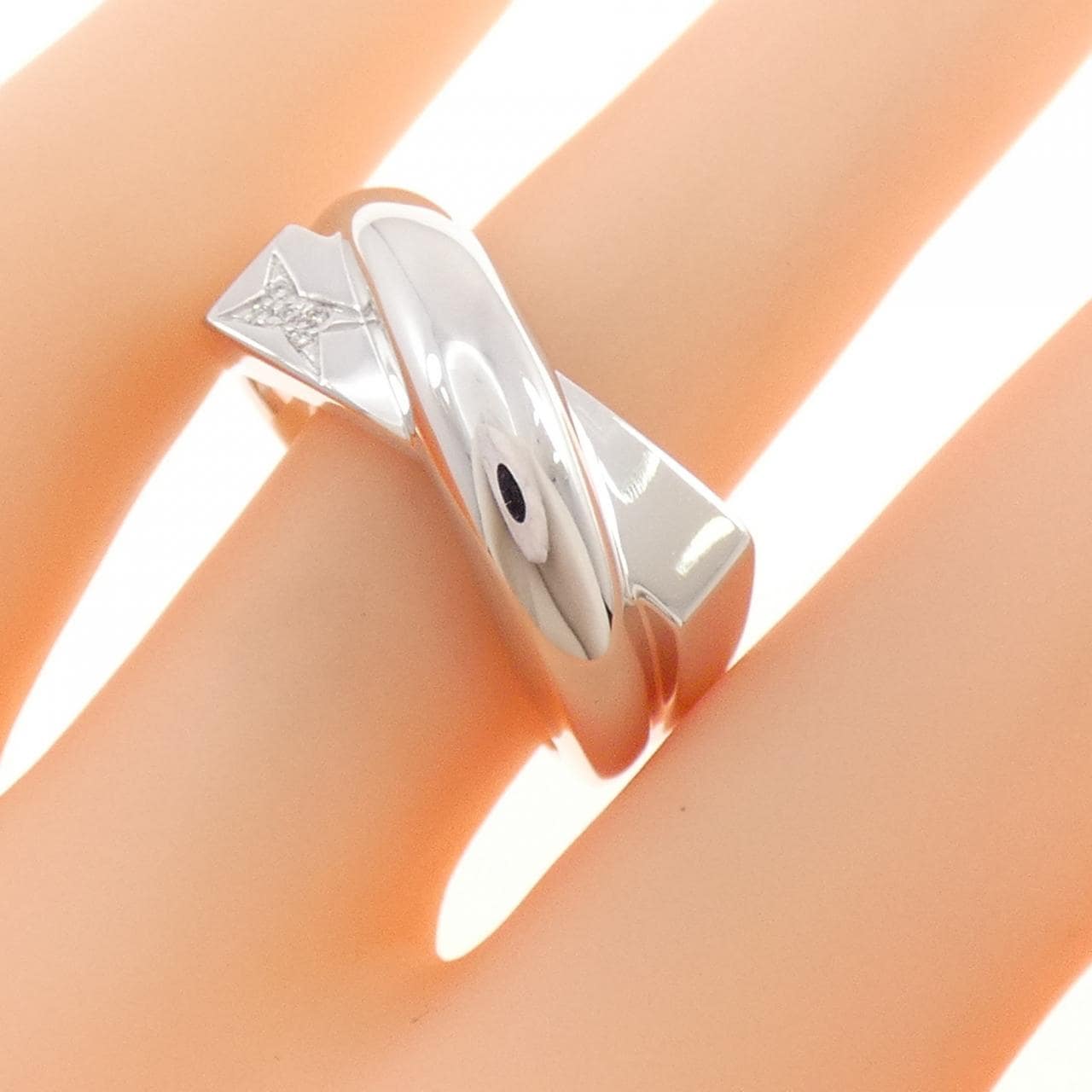 モーブッサン ダイヤモンド リング