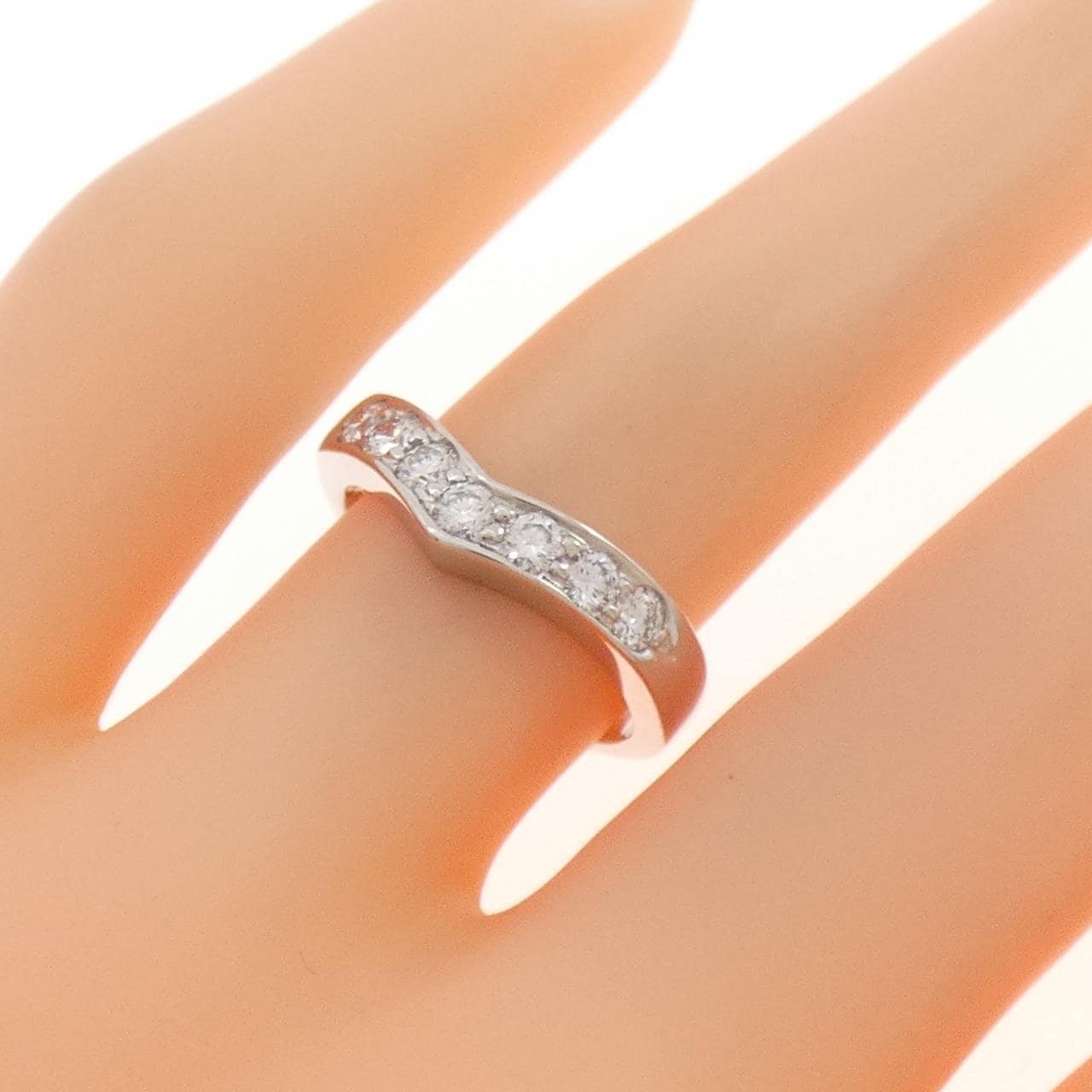 ティファニー Vバンド リング