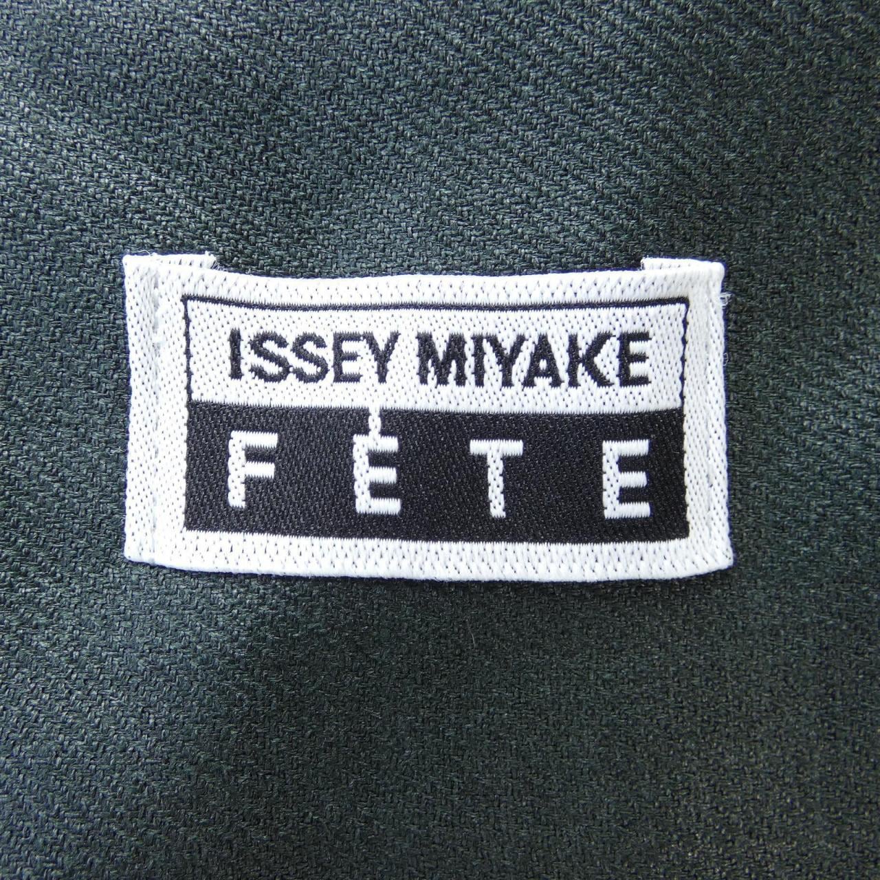 ISSEY MIYAKE ISSEY MIYAKE裤子