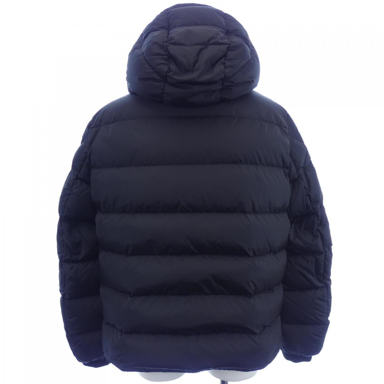 モンクレール MONCLER ダウンジャケット