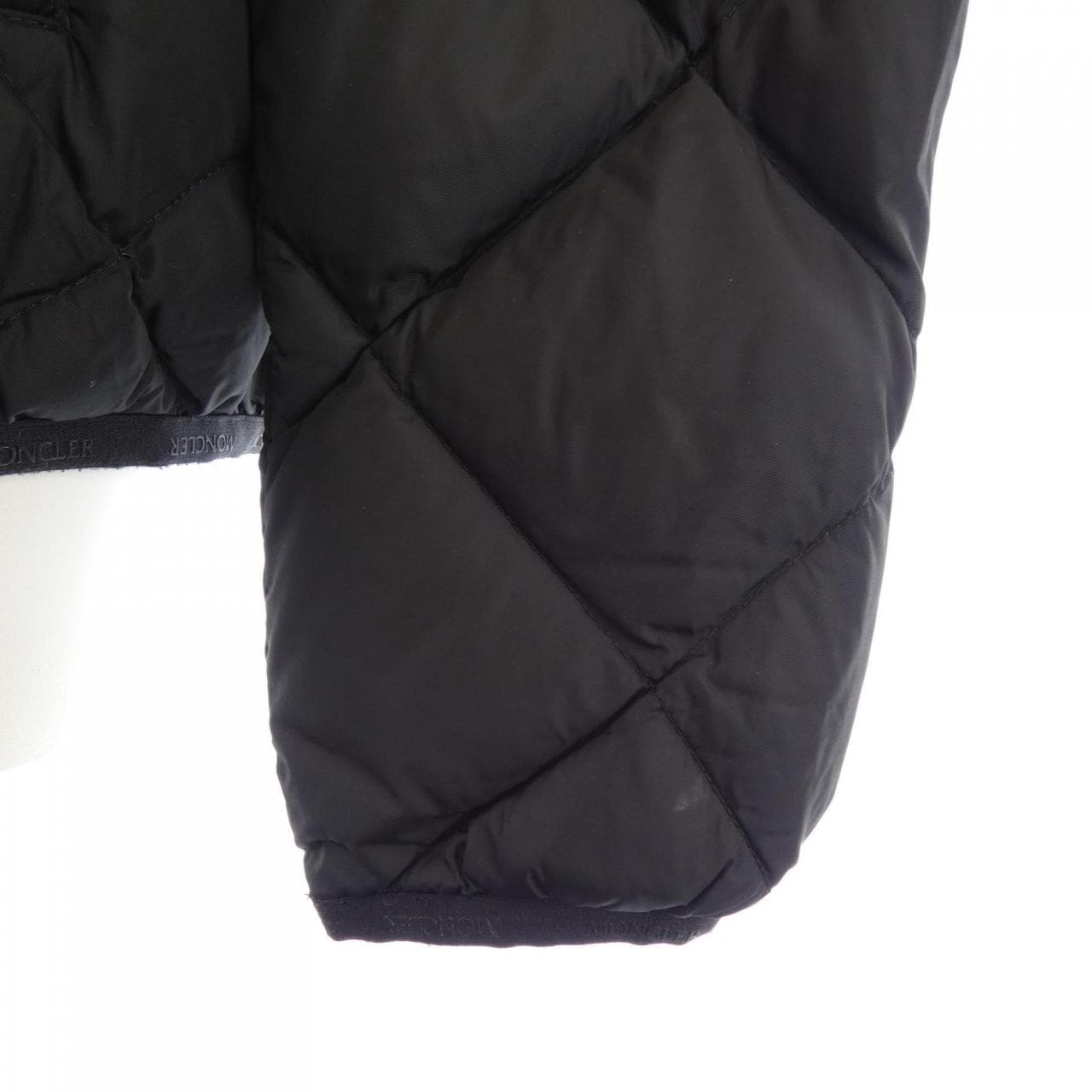 モンクレール MONCLER ARVOUIN ダウンジャケット