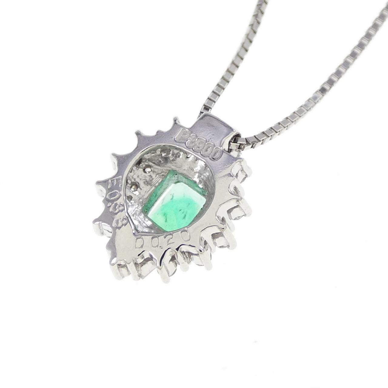 PT900/PT850 エメラルド ネックレス 0.33CT