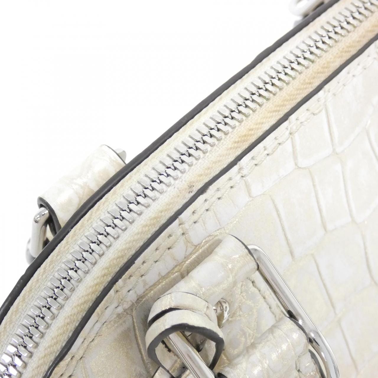 ルイヴィトン エキゾチック レザー アルマBB バッグ