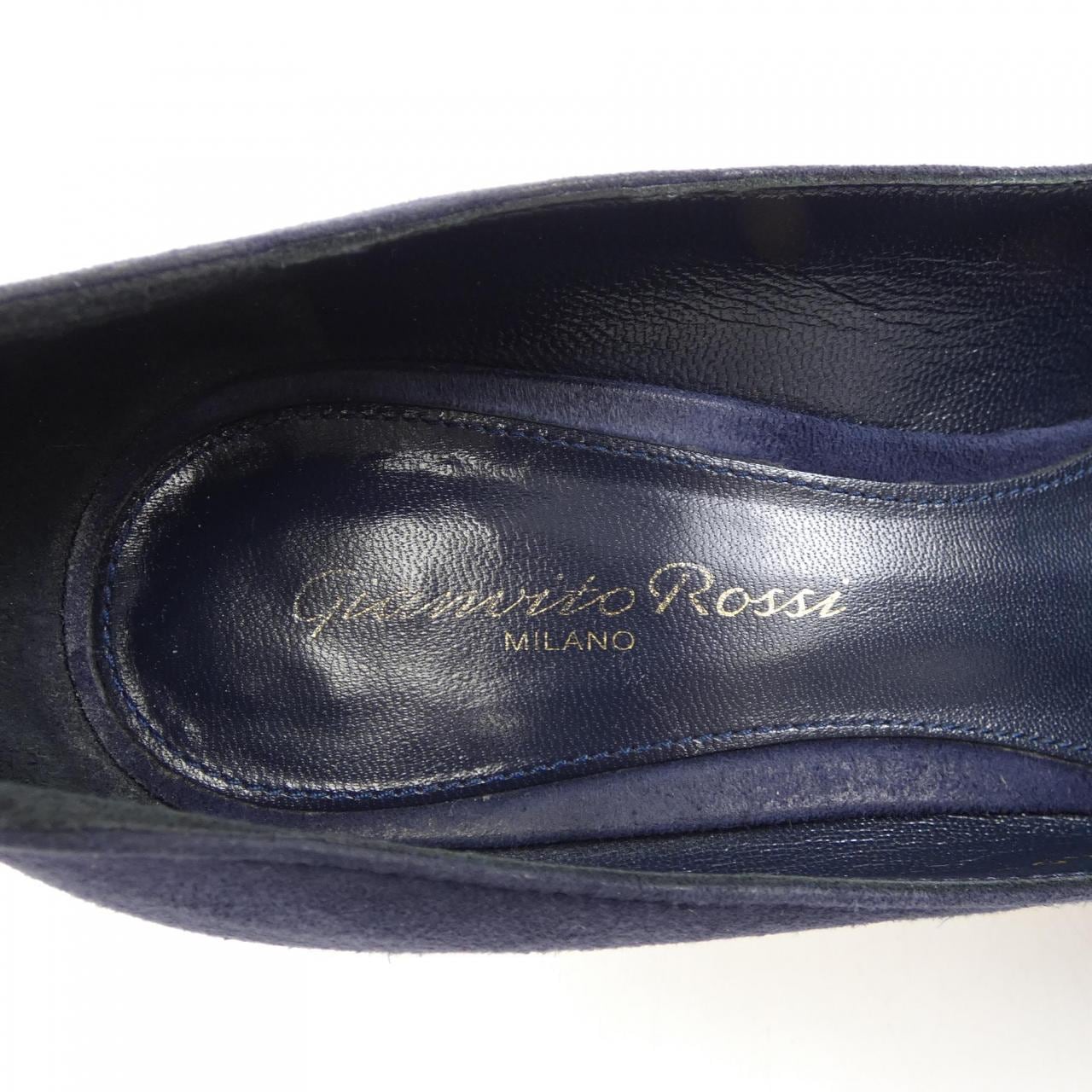 ジャンヴィトロッシ GIANVITO ROSSI パンプス