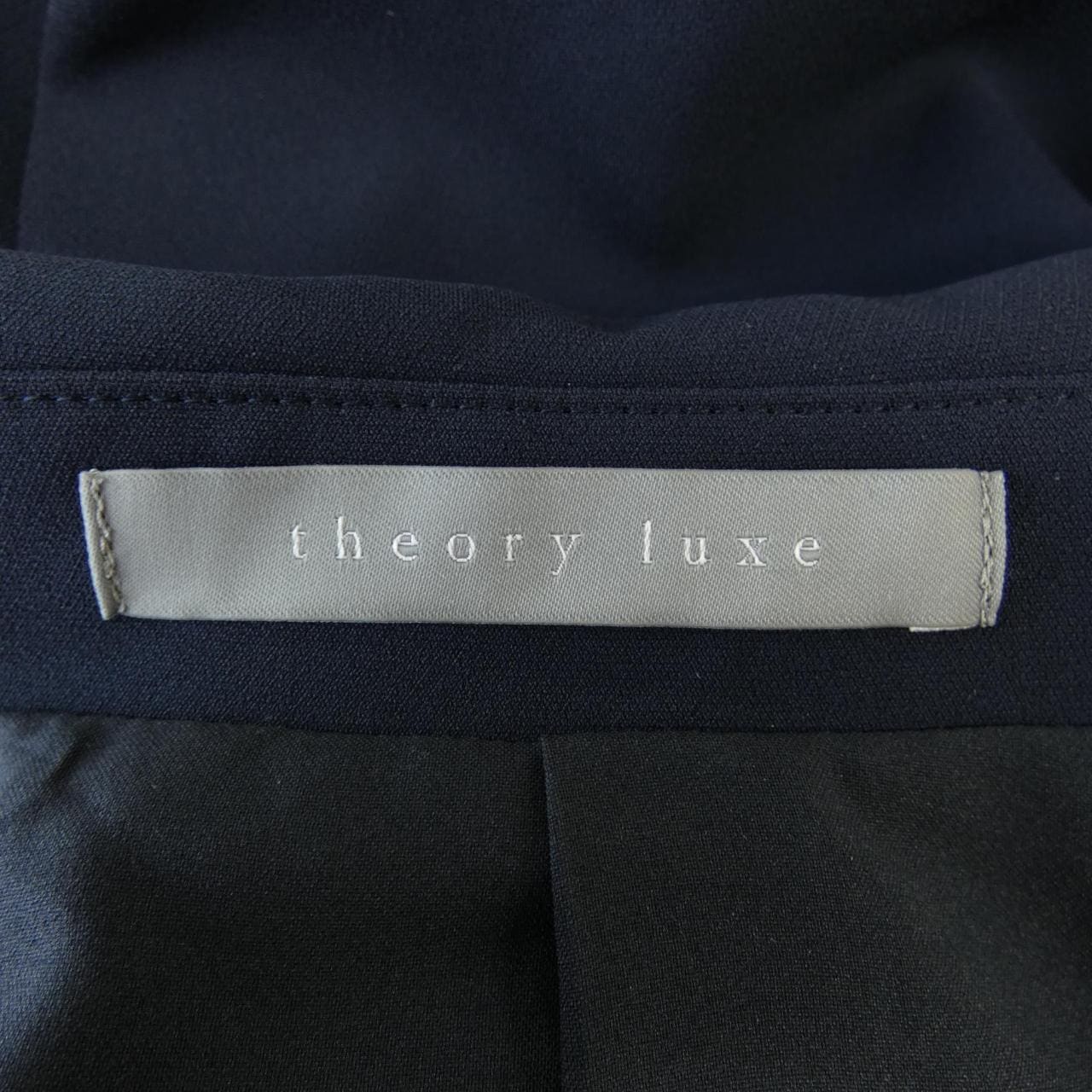 セオリーリュクス Theory luxe コート