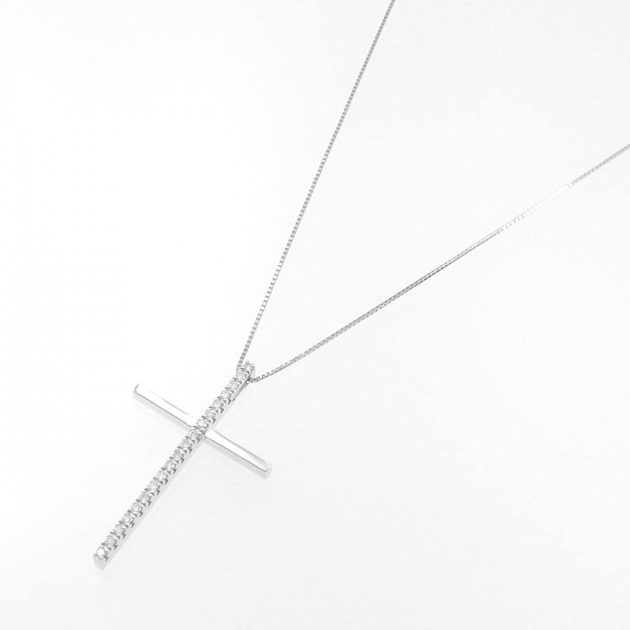 K18WG クロス ダイヤモンド ネックレス 0.28CT