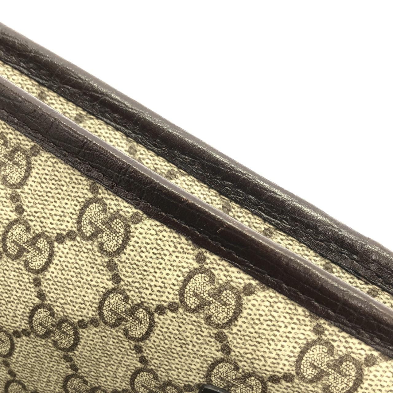 【ヴィンテージ】グッチ 181086 F0O1R バッグ