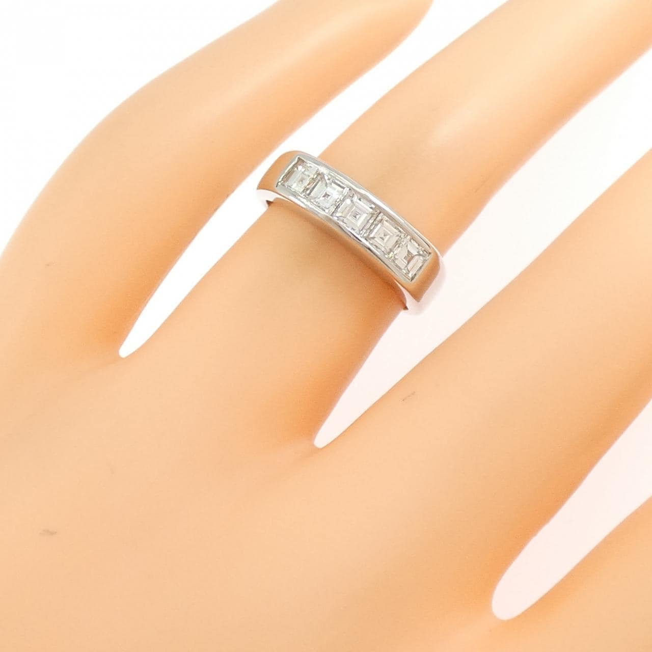 PT900 ダイヤモンド リング 0.74CT