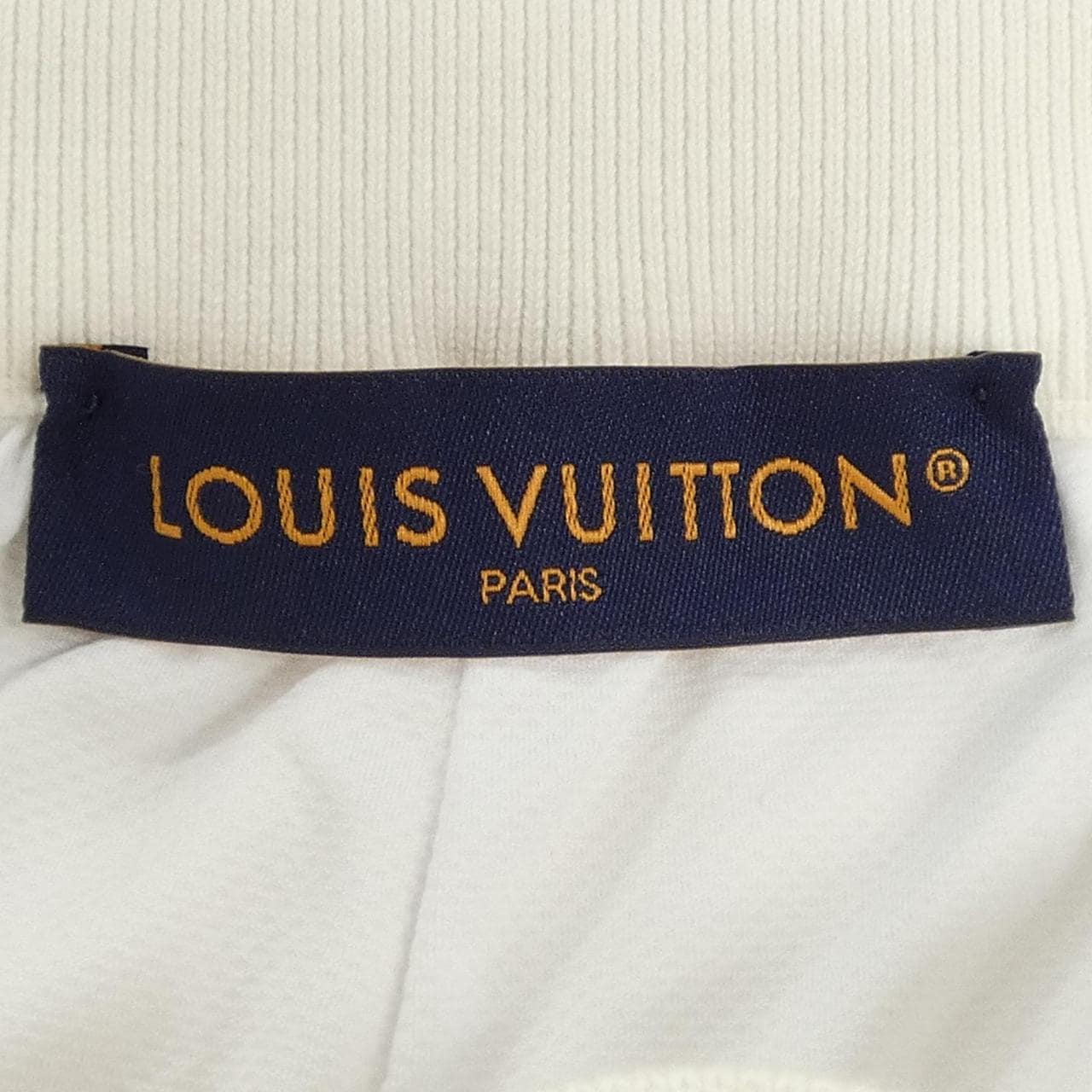 ルイヴィトン LOUIS VUITTON ポインテールシグネチャーショーツ HVN48WAUR ショートパンツ