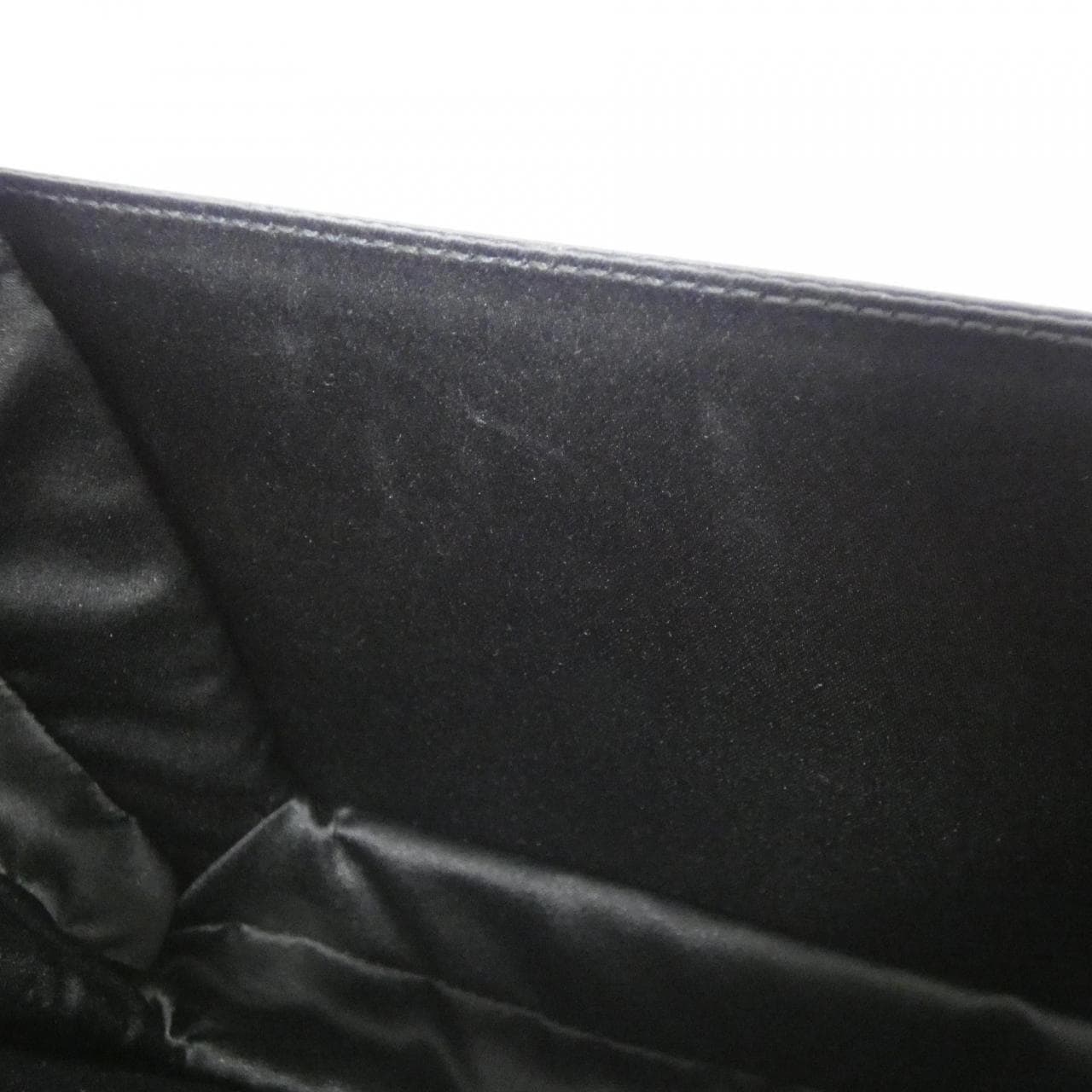 サルヴァトーレフェラガモ GINNY 21 E480 ショルダーバッグ