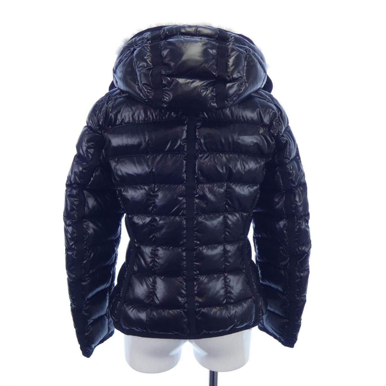 モンクレール MONCLER ダウンジャケット