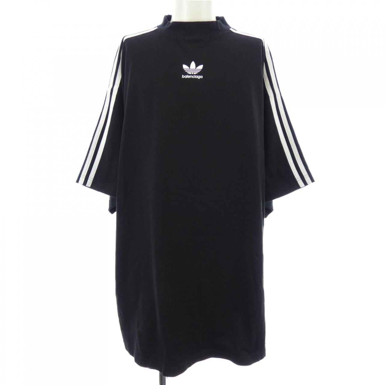 バレンシアガ BALENCIAGA ADIDAS 739101 TNVA6 Tシャツ