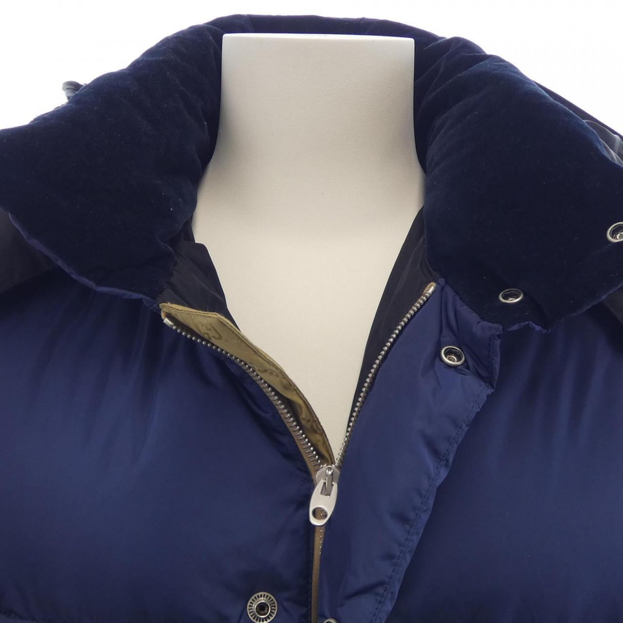 グッチ GUCCI 590744 Z8AFD ダウンコート