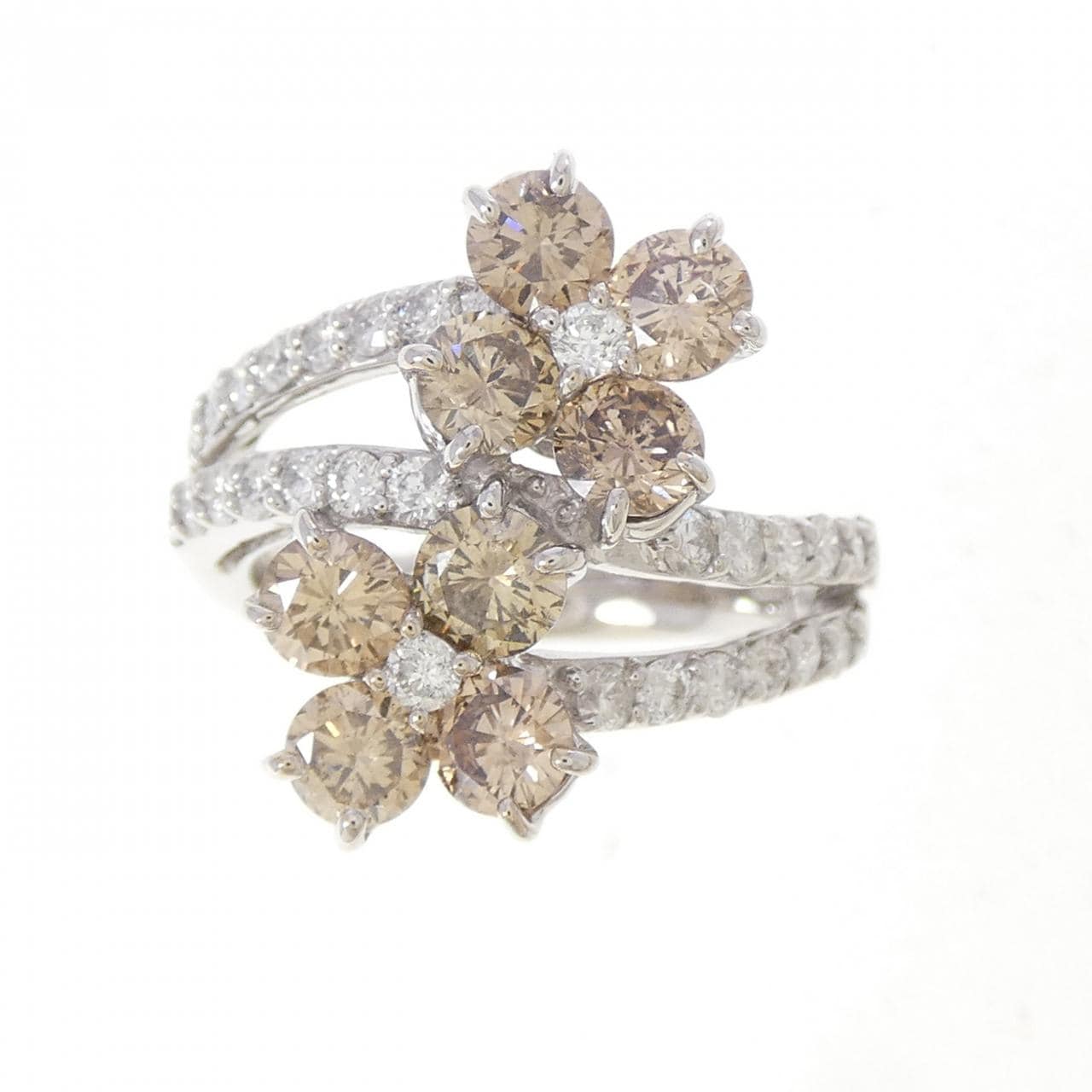 K18WG フラワー ダイヤモンド リング 2.70CT