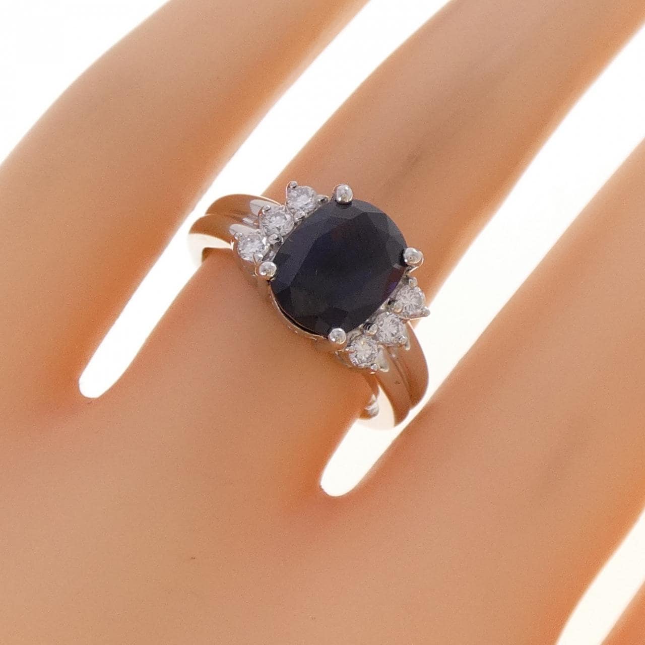 PT900 サファイヤ リング 3.58CT