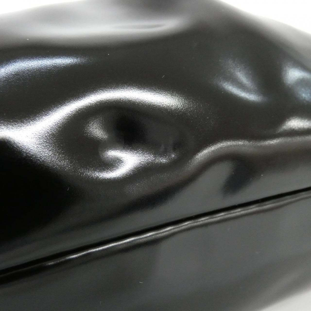 ボッテガヴェネタ 680186 V1C30 ショルダーバッグ