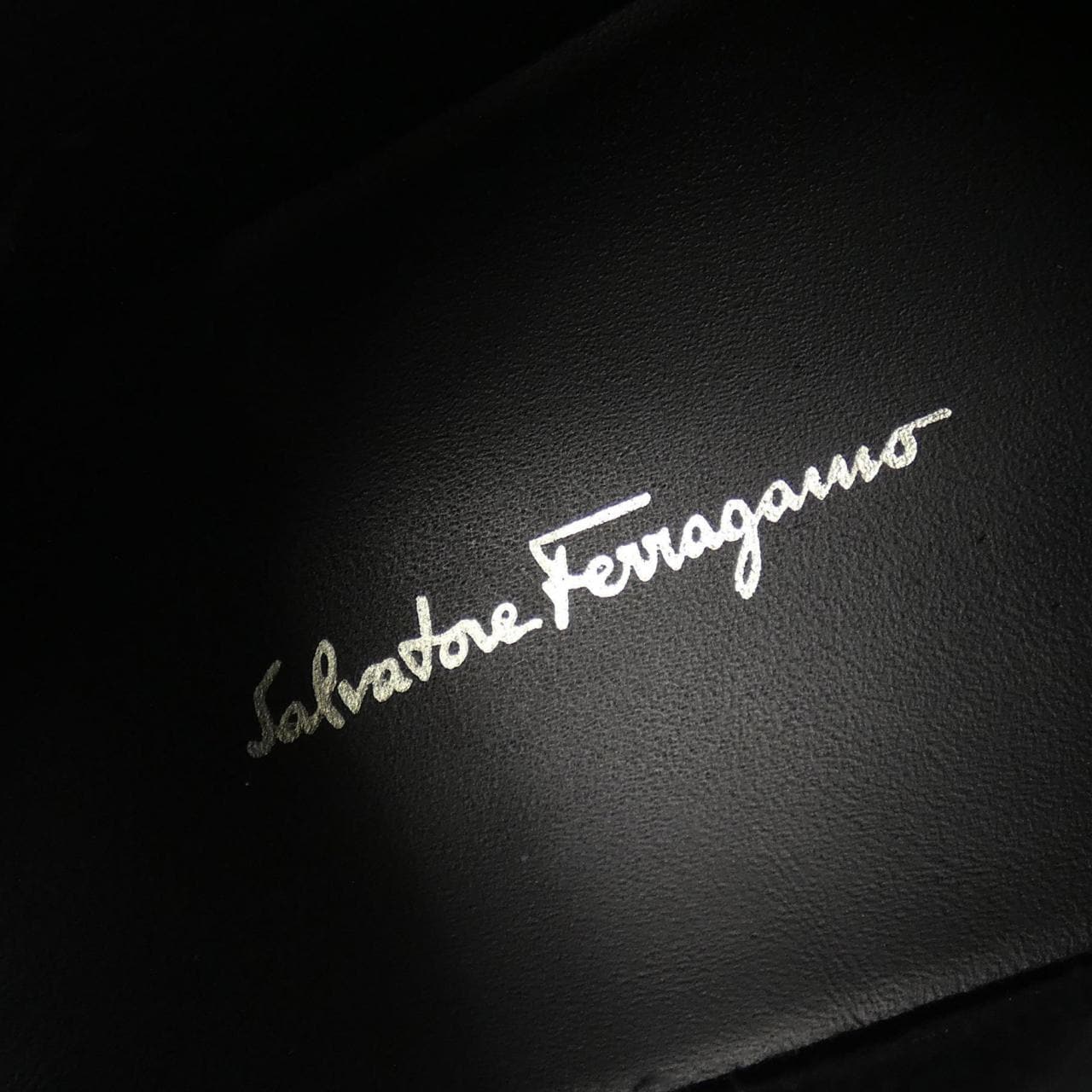 サルヴァトーレフェラガモ SALVATORE FERRAGAMO スニーカー