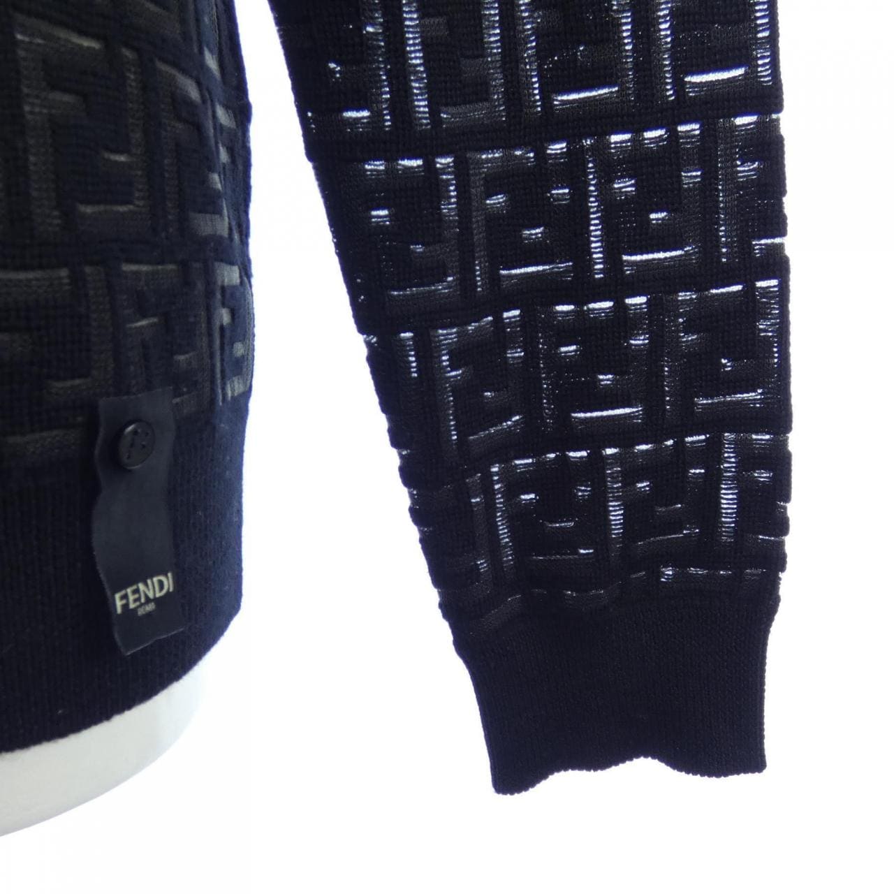 フェンディ FENDI エンブロイダードコットンスエットシャツ FZY063 AAUQ ニット