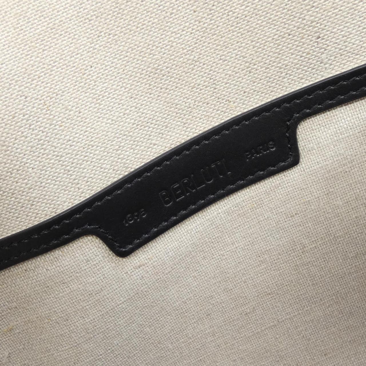 ベルルッティ Berluti U0212P BAG