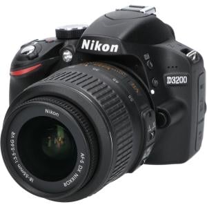 Ｄ３２００　１８－５５ＶＲ　ＫＩＴ