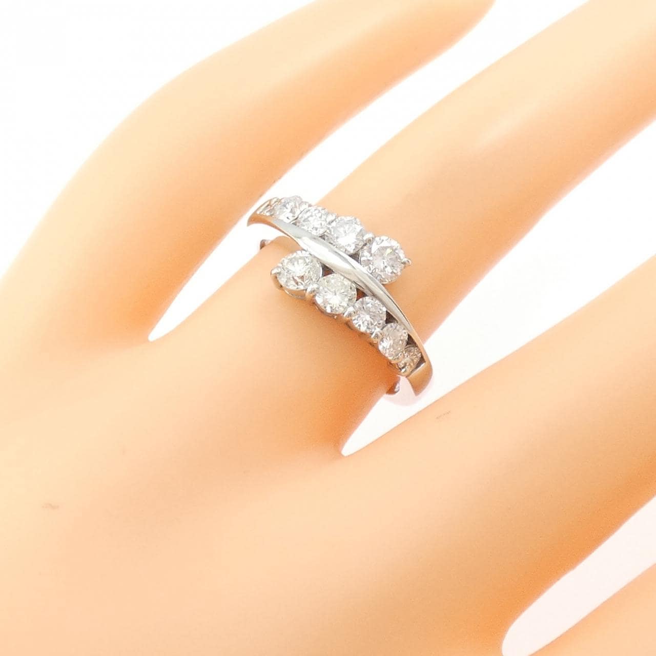 PT900 ダイヤモンド リング 1.00CT