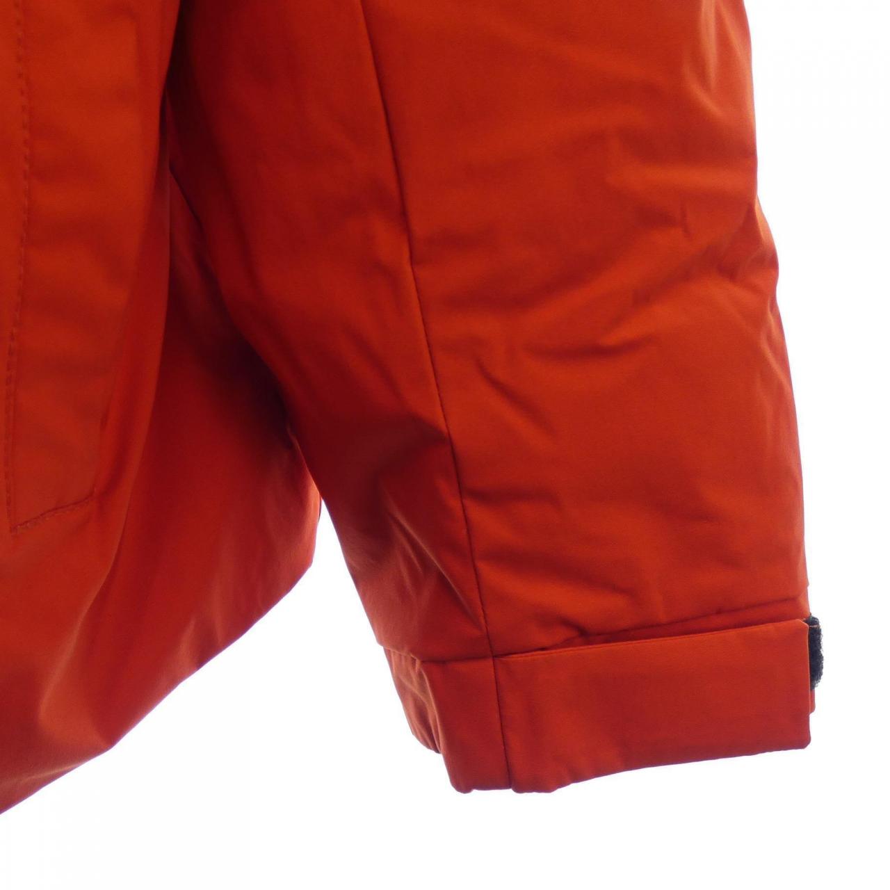モンクレール MONCLER ダウンジャケット