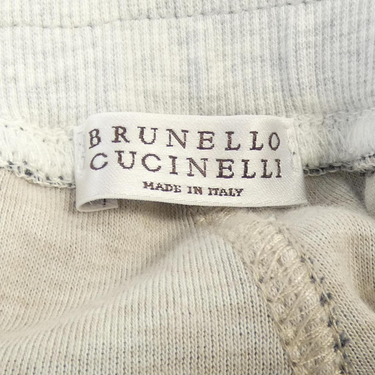 ブルネロクチネリ BRUNELLO CUCINELLI パンツ
