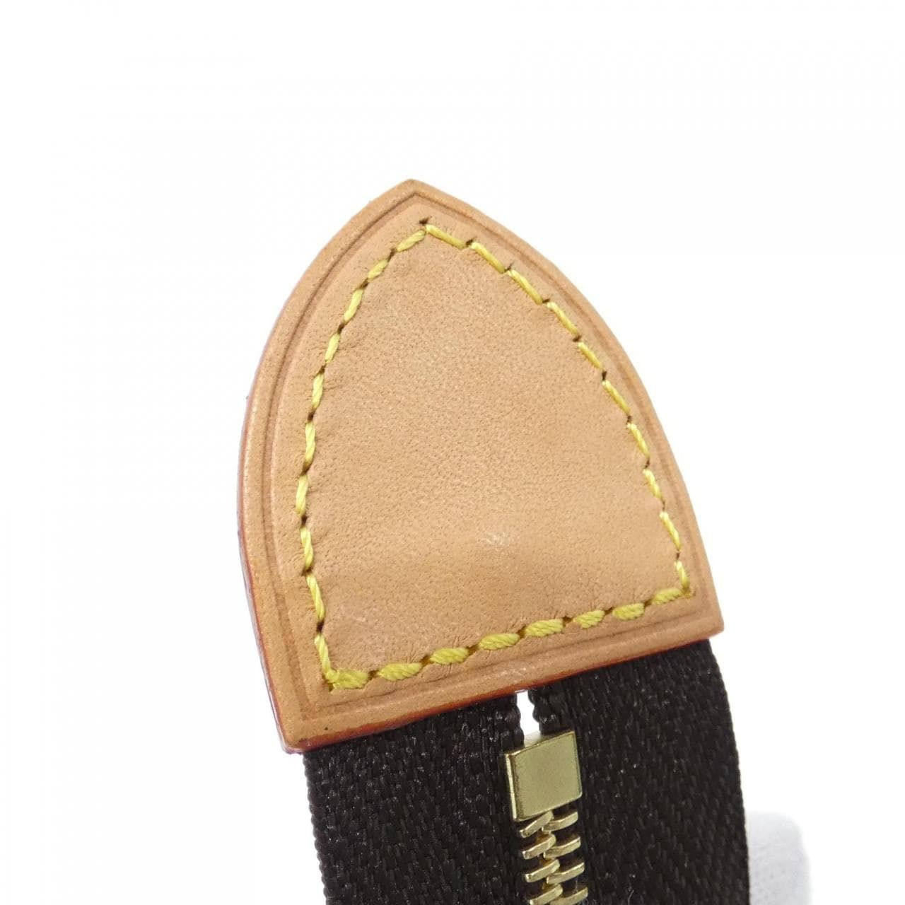 ルイヴィトン モノグラム トリオ ポッシュ トワレ M47195 ポーチ