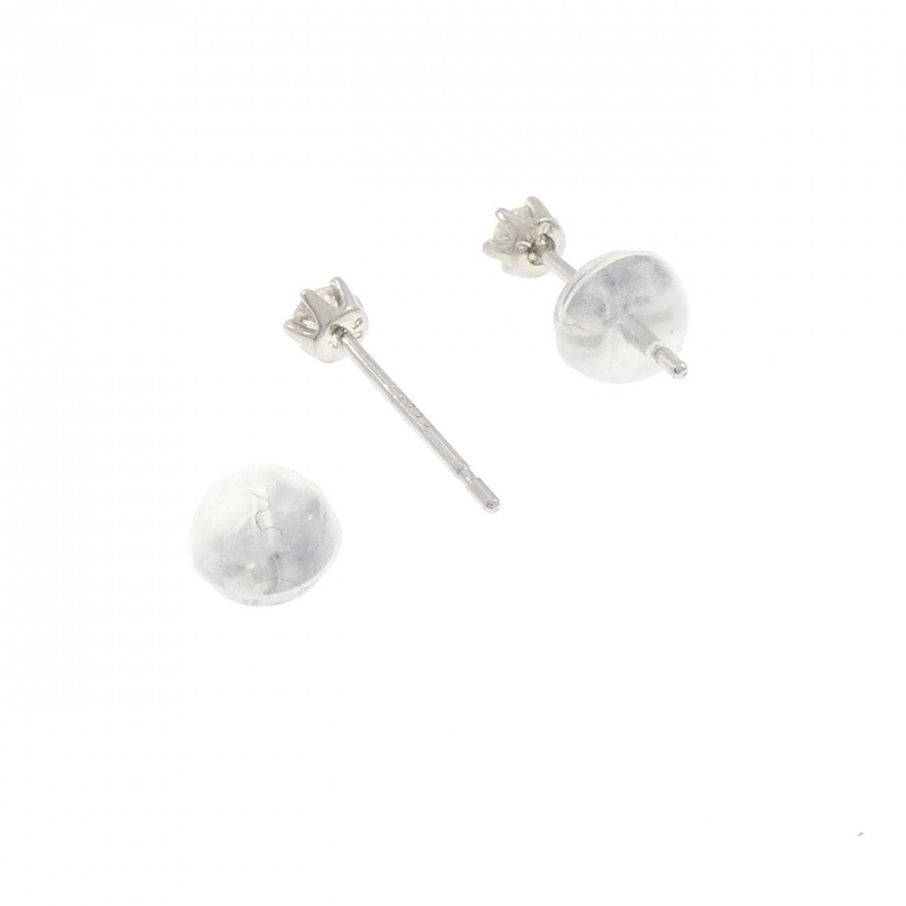 PT900 ソリティア ダイヤモンド ピアス 0.10CT
