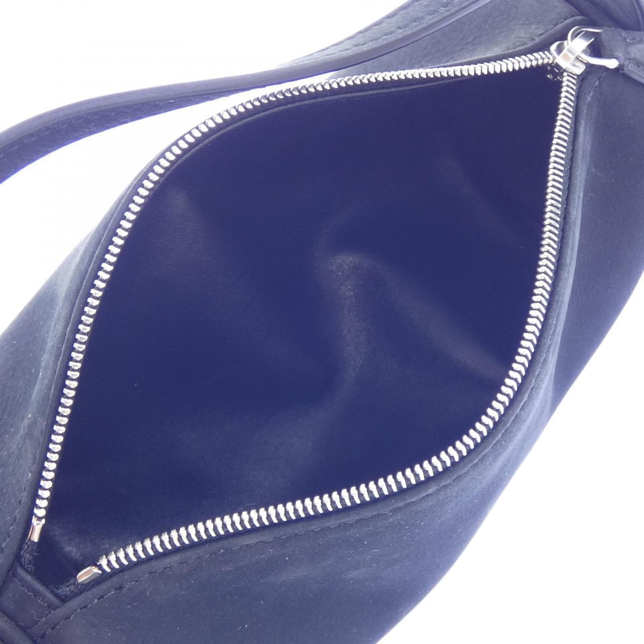 ザロウ THE ROW ROUND　90`S W1709 L81 BAG