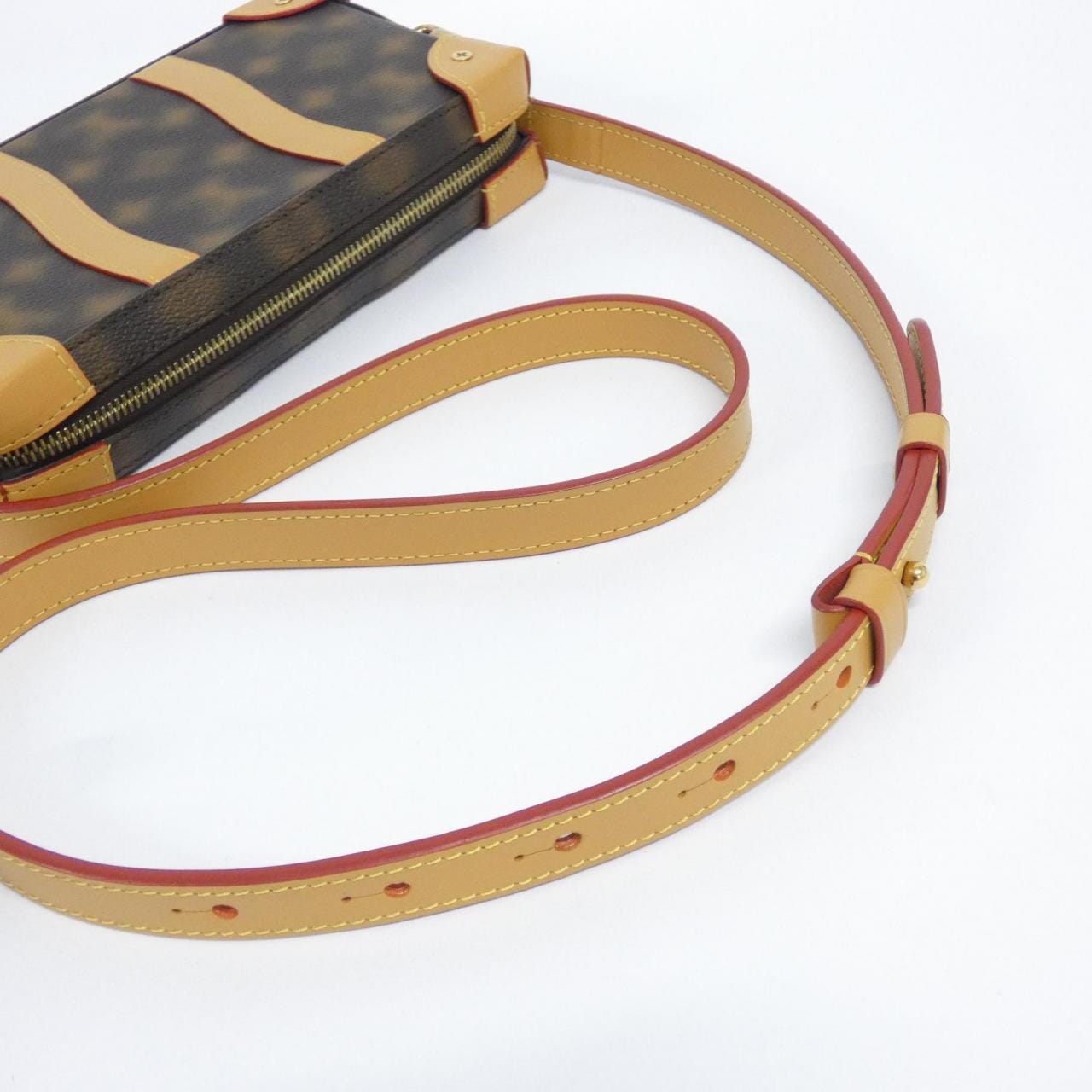 ルイヴィトン ディス イズ ノット モノグラム ソフトトランク M81580 ショルダーバッグ