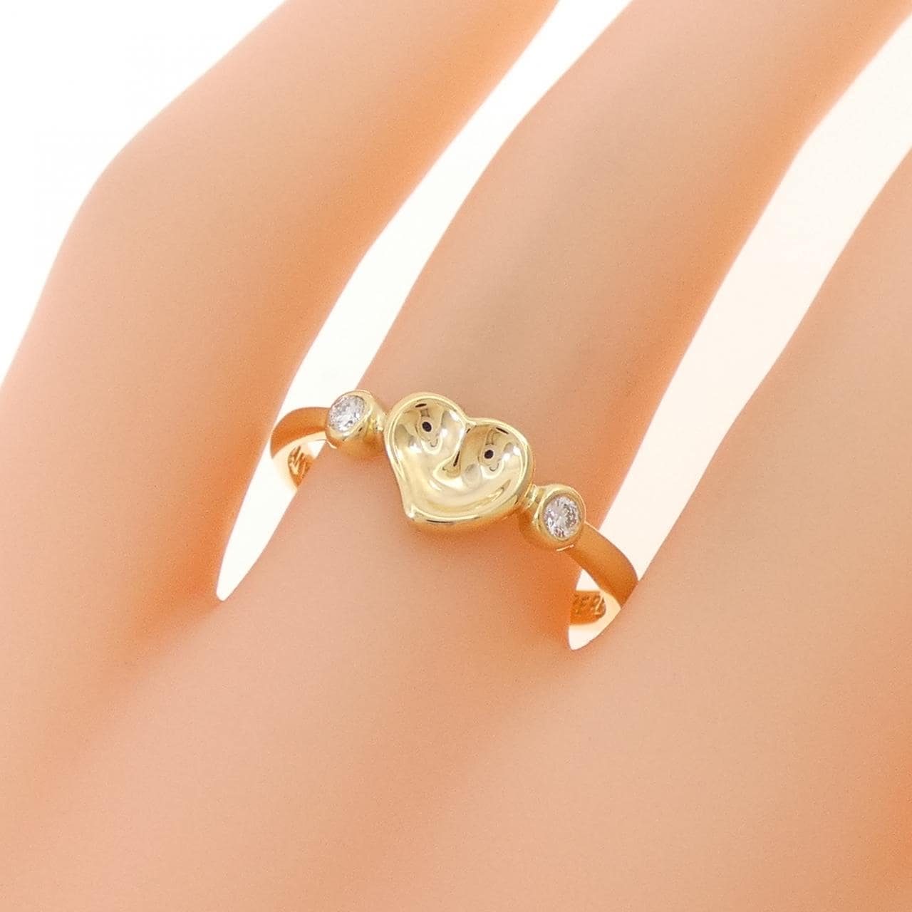 ティファニー クローズドハート リング