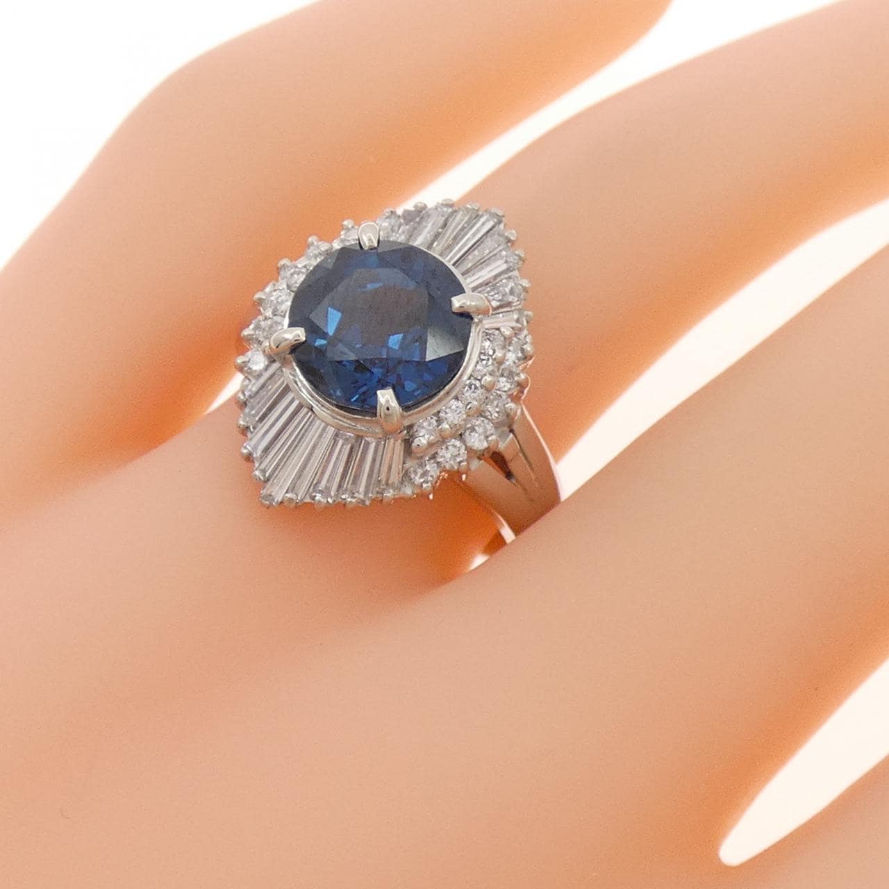 PT900 サファイヤ リング 3.51CT