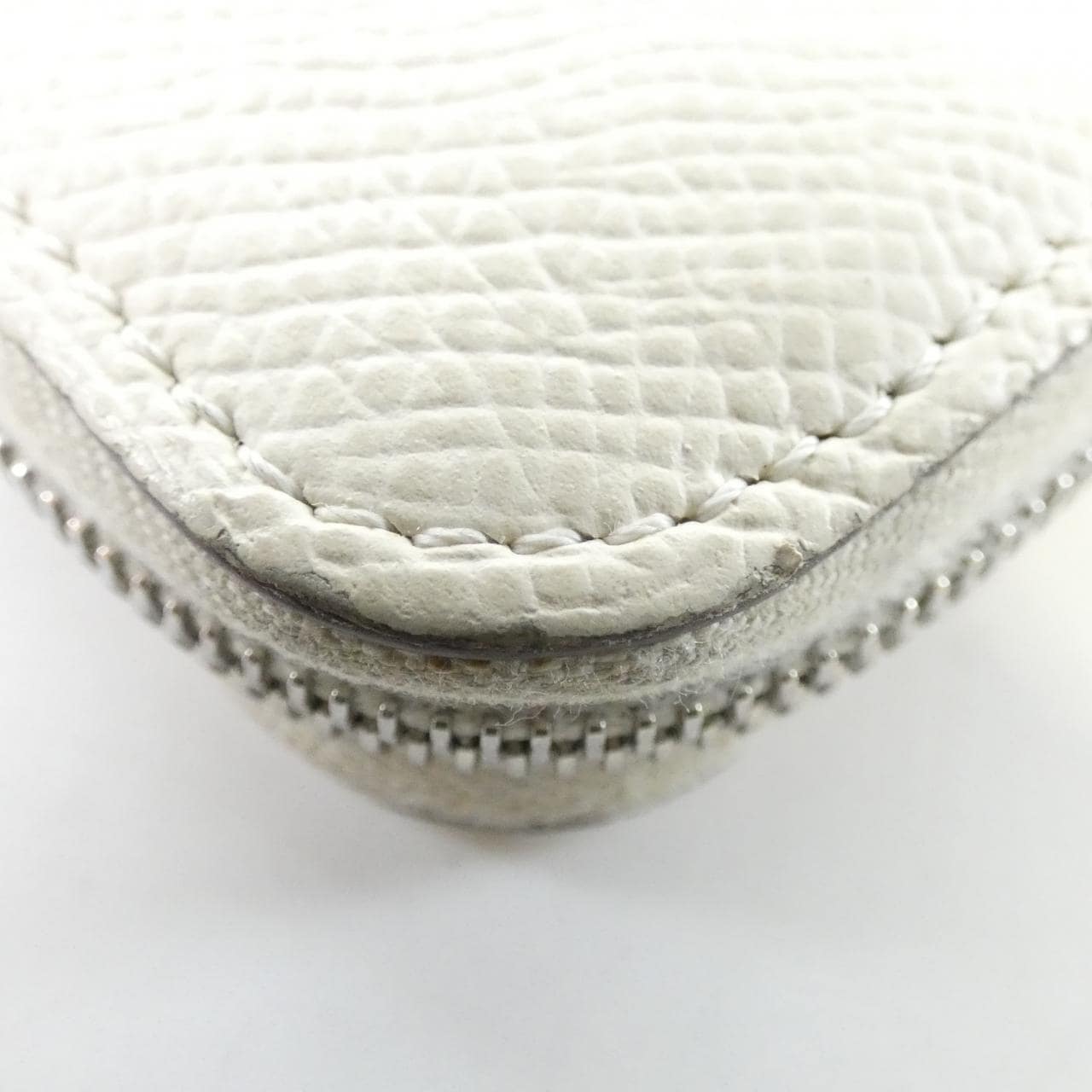 エルメス エクアトゥール シルク イン コンパクト 077756CK 財布