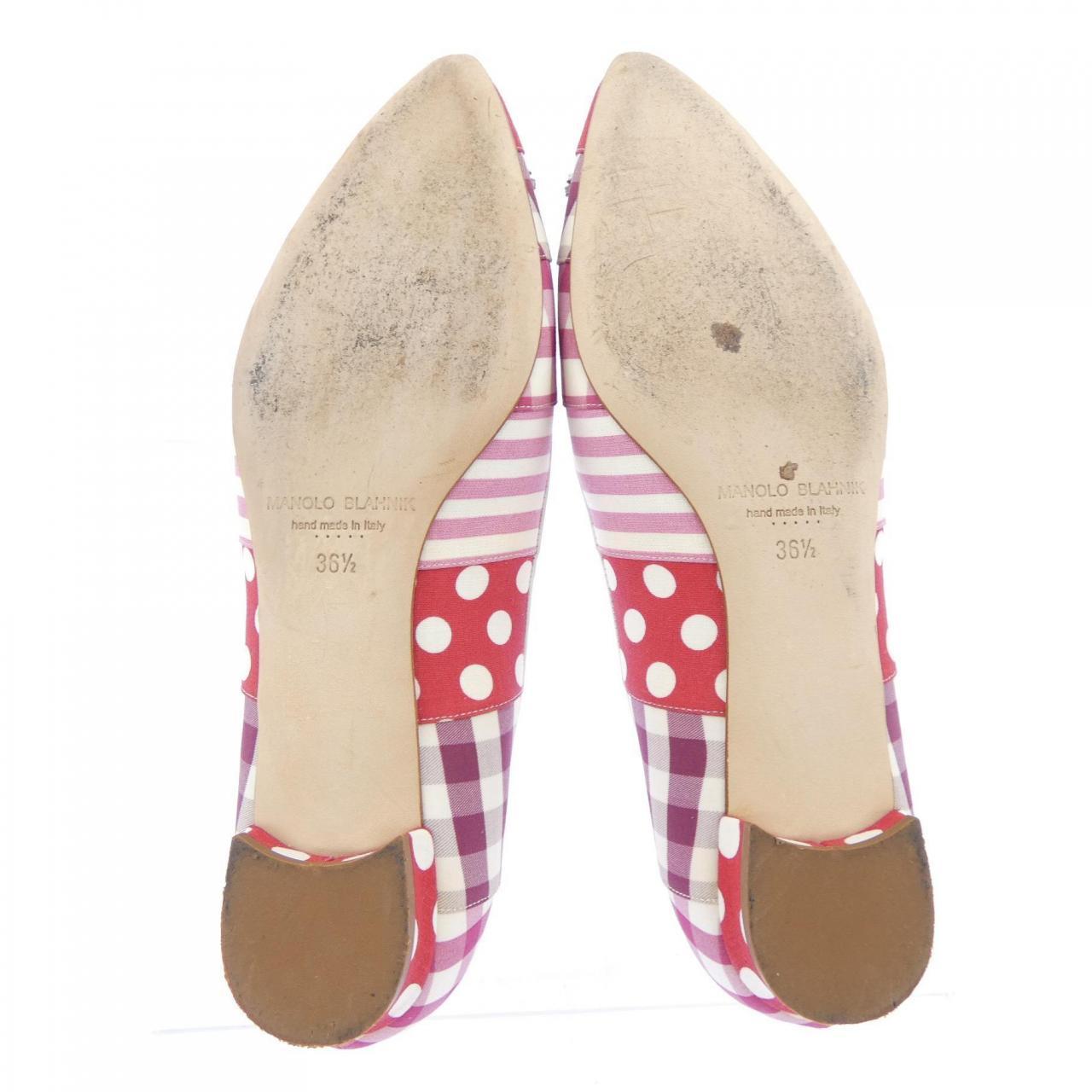 マノロブラニク MANOLO BLAHNIK フラットシューズ