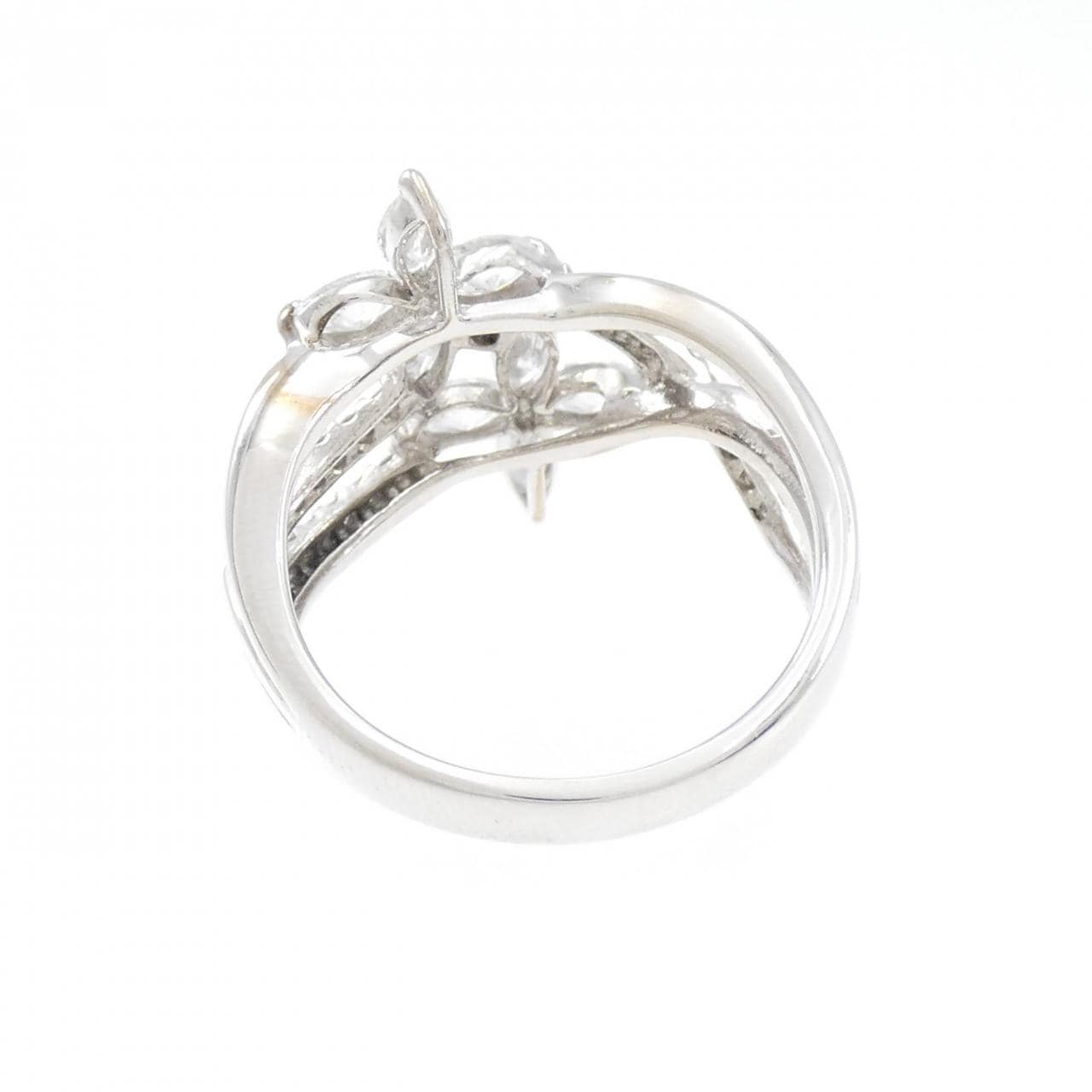 K14WG flower Diamond ring 0.87CT