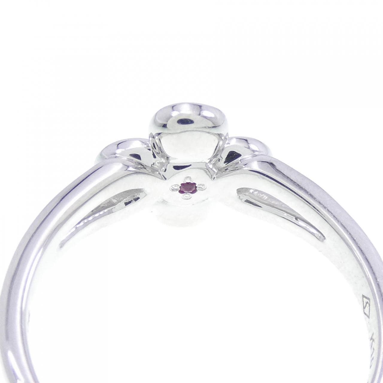 K10WG flower Diamond ring 0.06CT