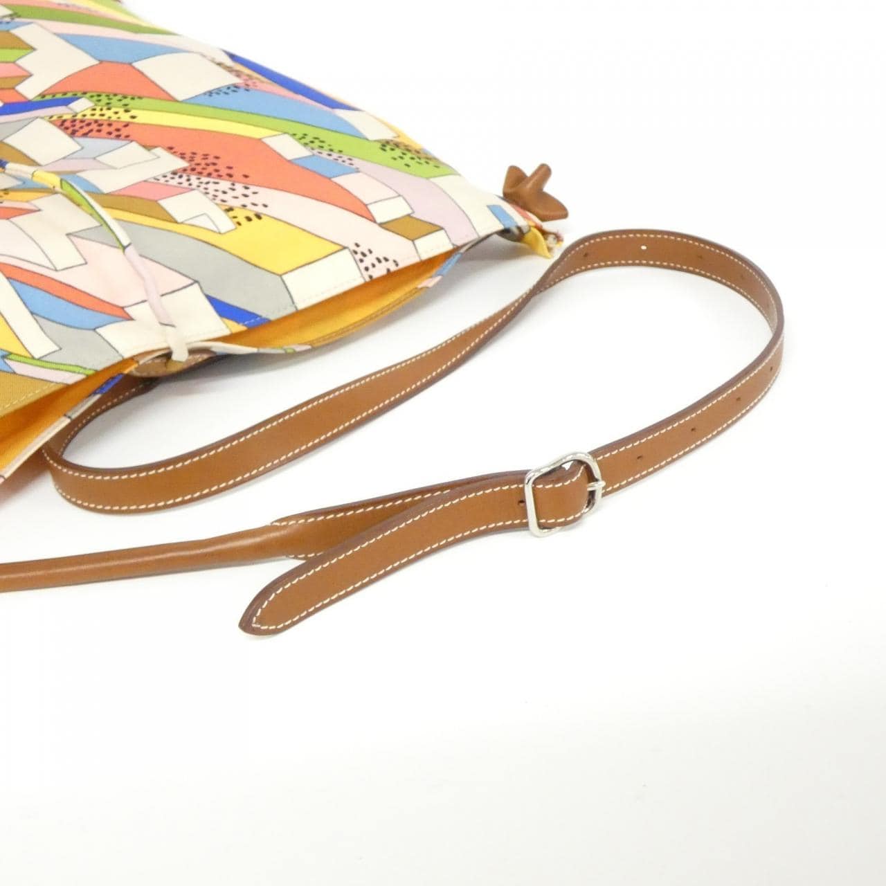 エルメス ON A SUMMER DAY シルキーシティ MM ショルダーバッグ