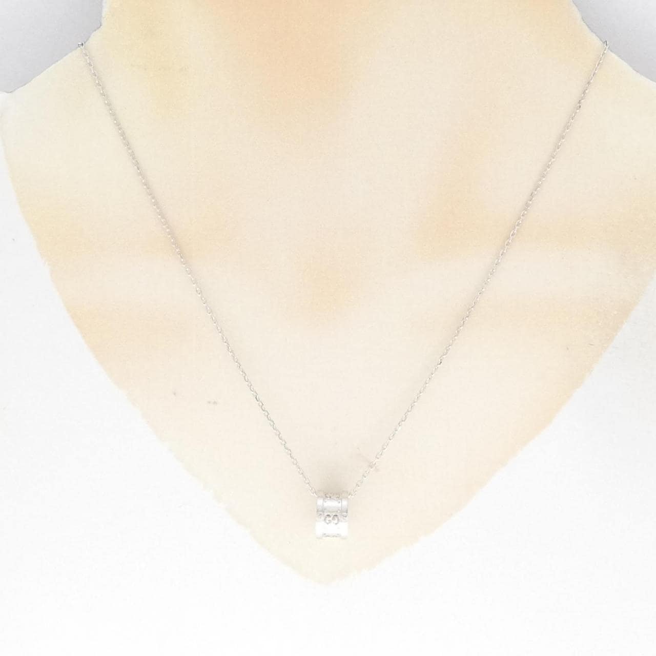 gucci icon twirl necklace