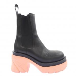 BOTTEGA VENETA靴子