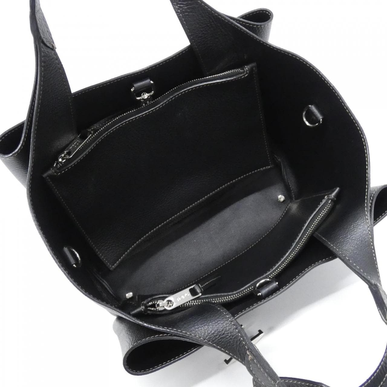 トッズ XBWAPAFL100QRIB999 バッグ