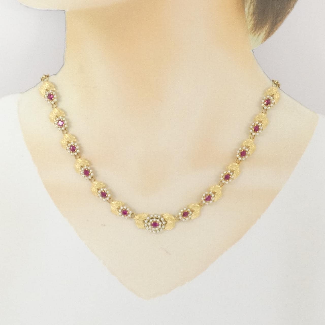 K18YG フラワー ルビー ネックレス 5.18CT