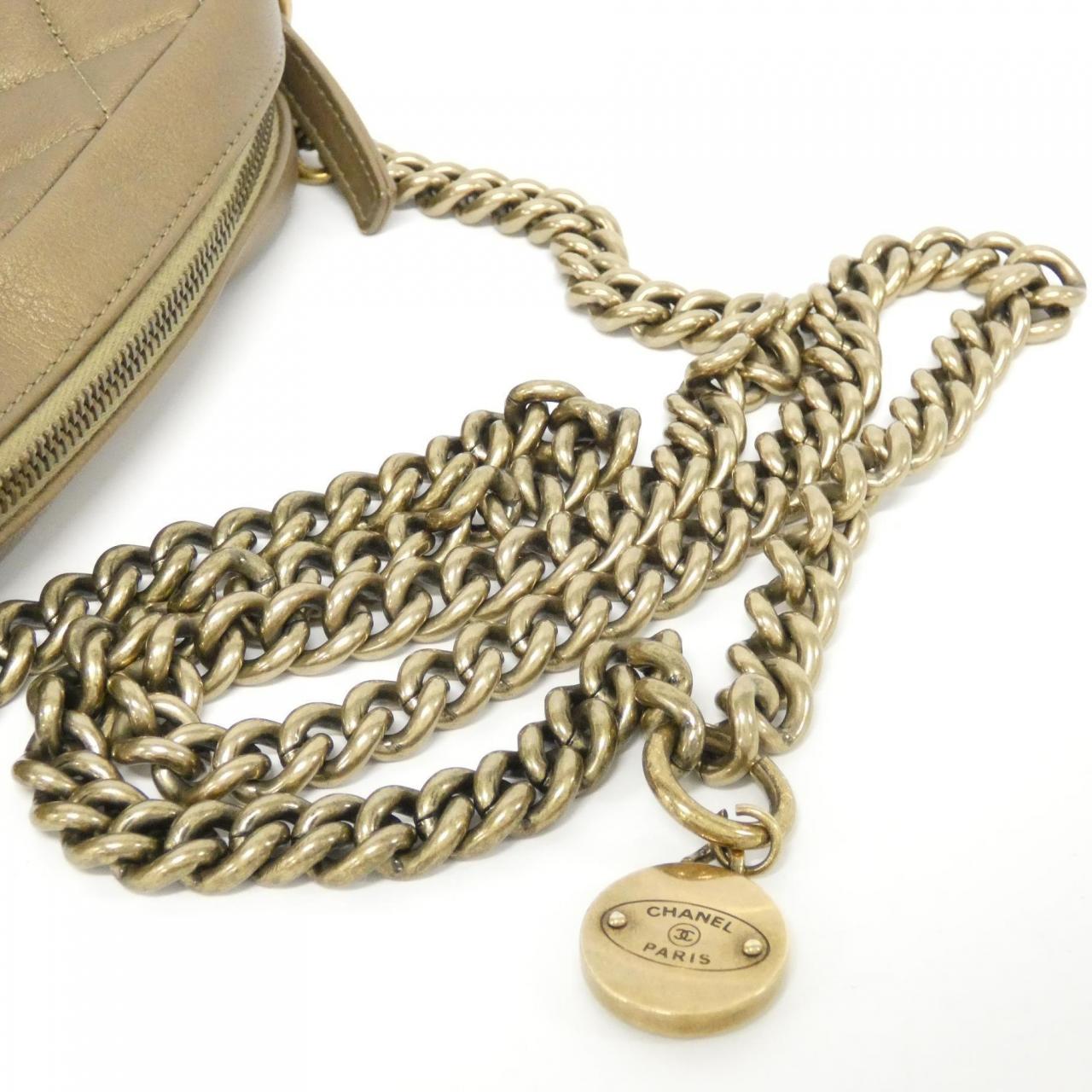 シャネル CCクラウン ライン 67492 ショルダーバッグ