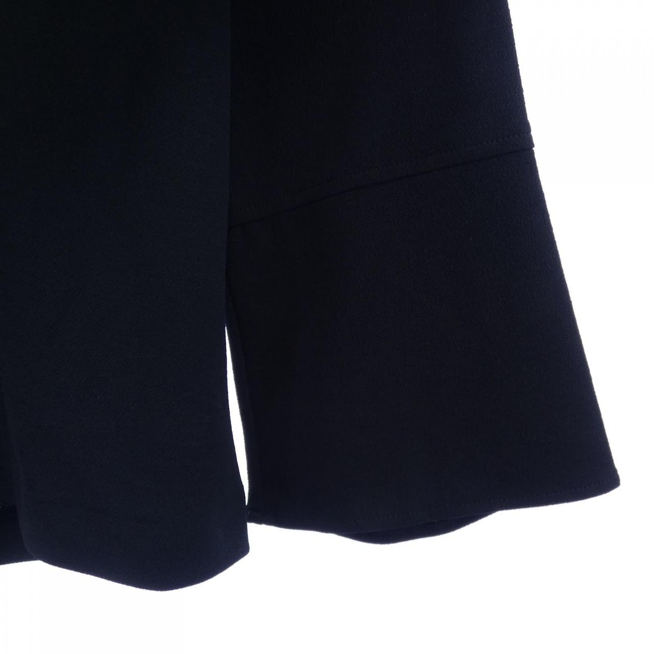 インゲボルグ INGEBORG トップス